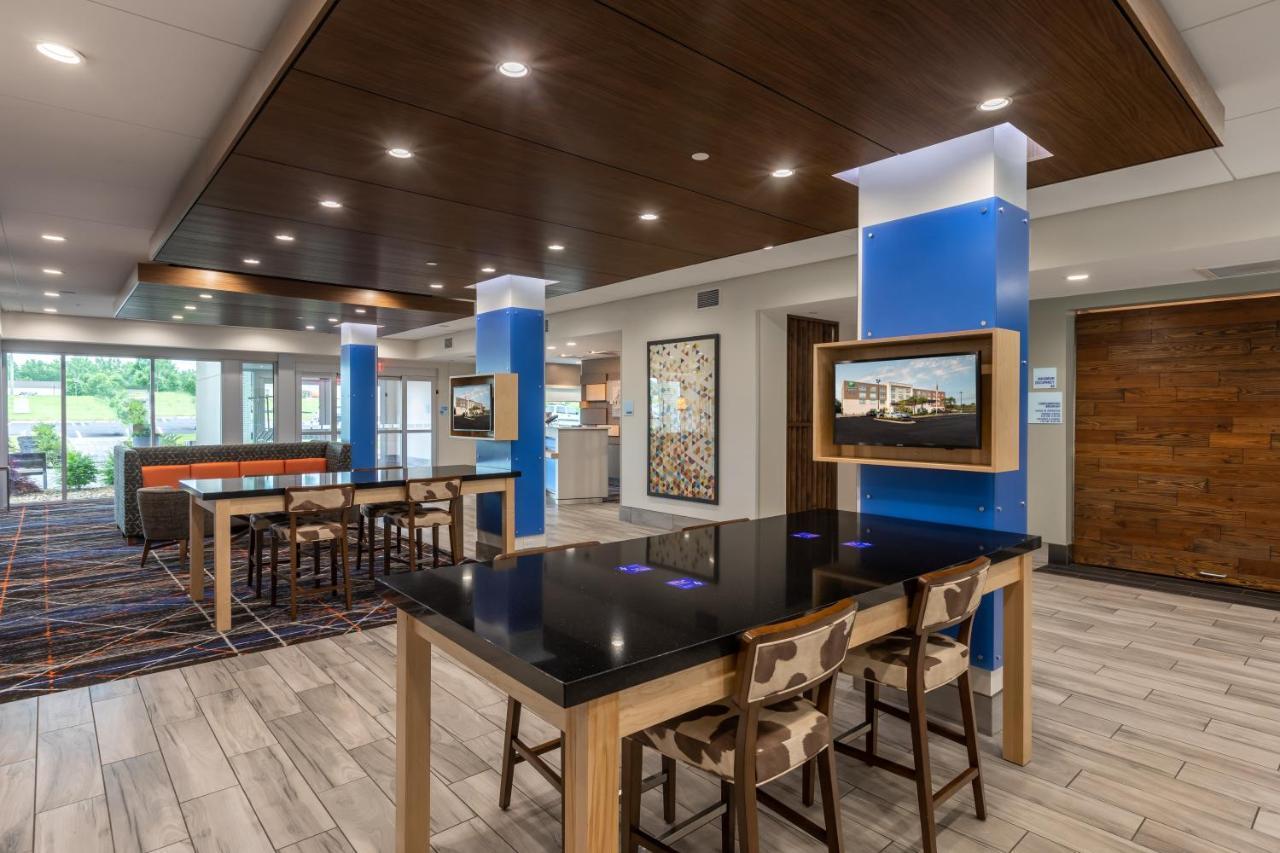 Holiday Inn Express & Suites Greenville S - Piedmont By Ihg Экстерьер фото