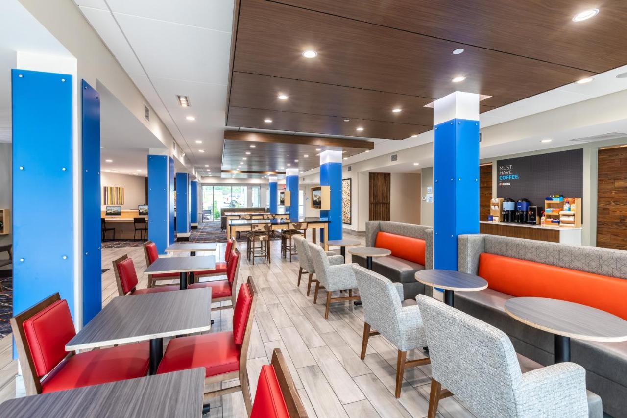 Holiday Inn Express & Suites Greenville S - Piedmont By Ihg Экстерьер фото